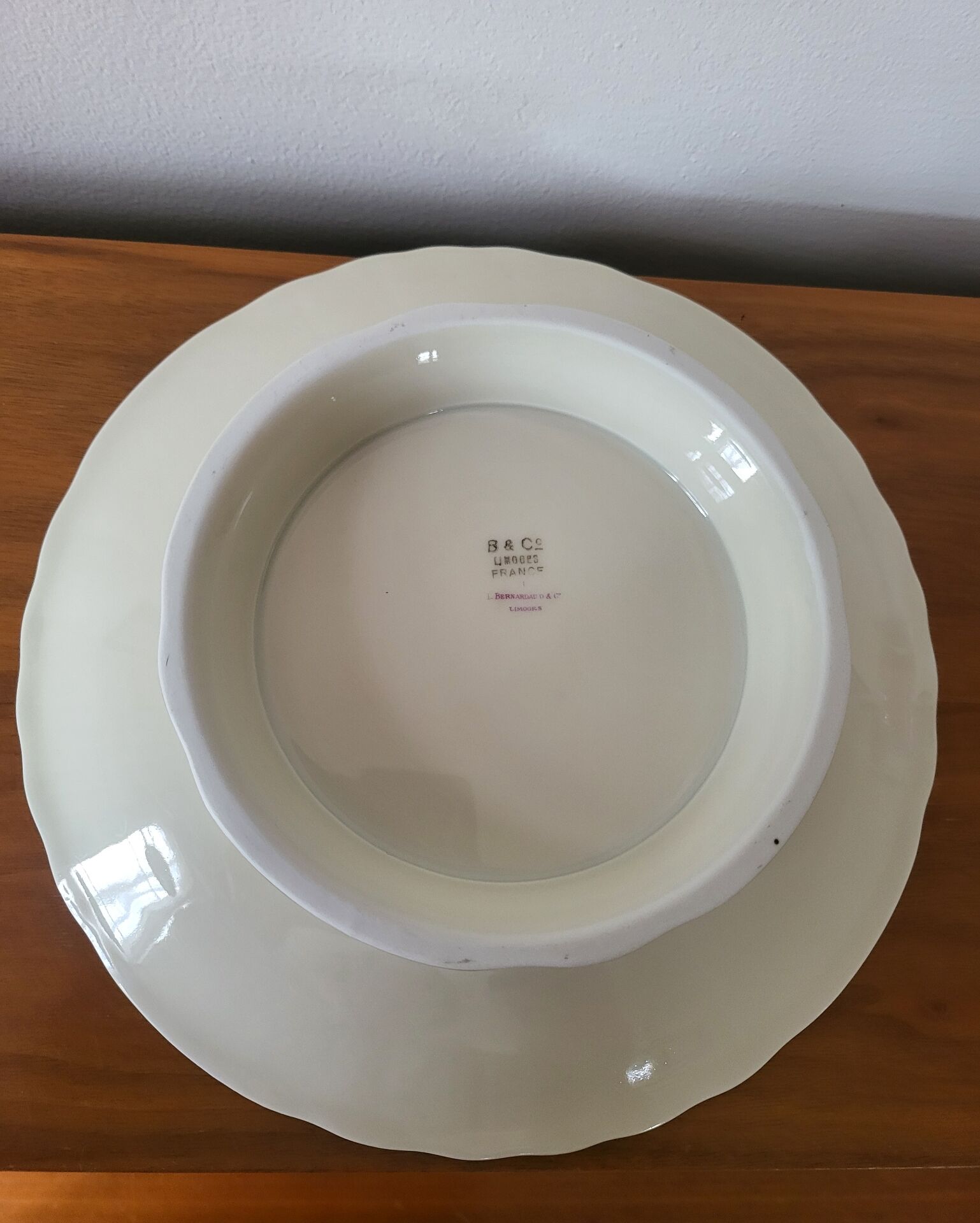Limoges Bernardaud pie dish, cake in porcelain