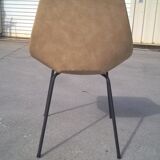 Paire de chaises par Pierre Guariche