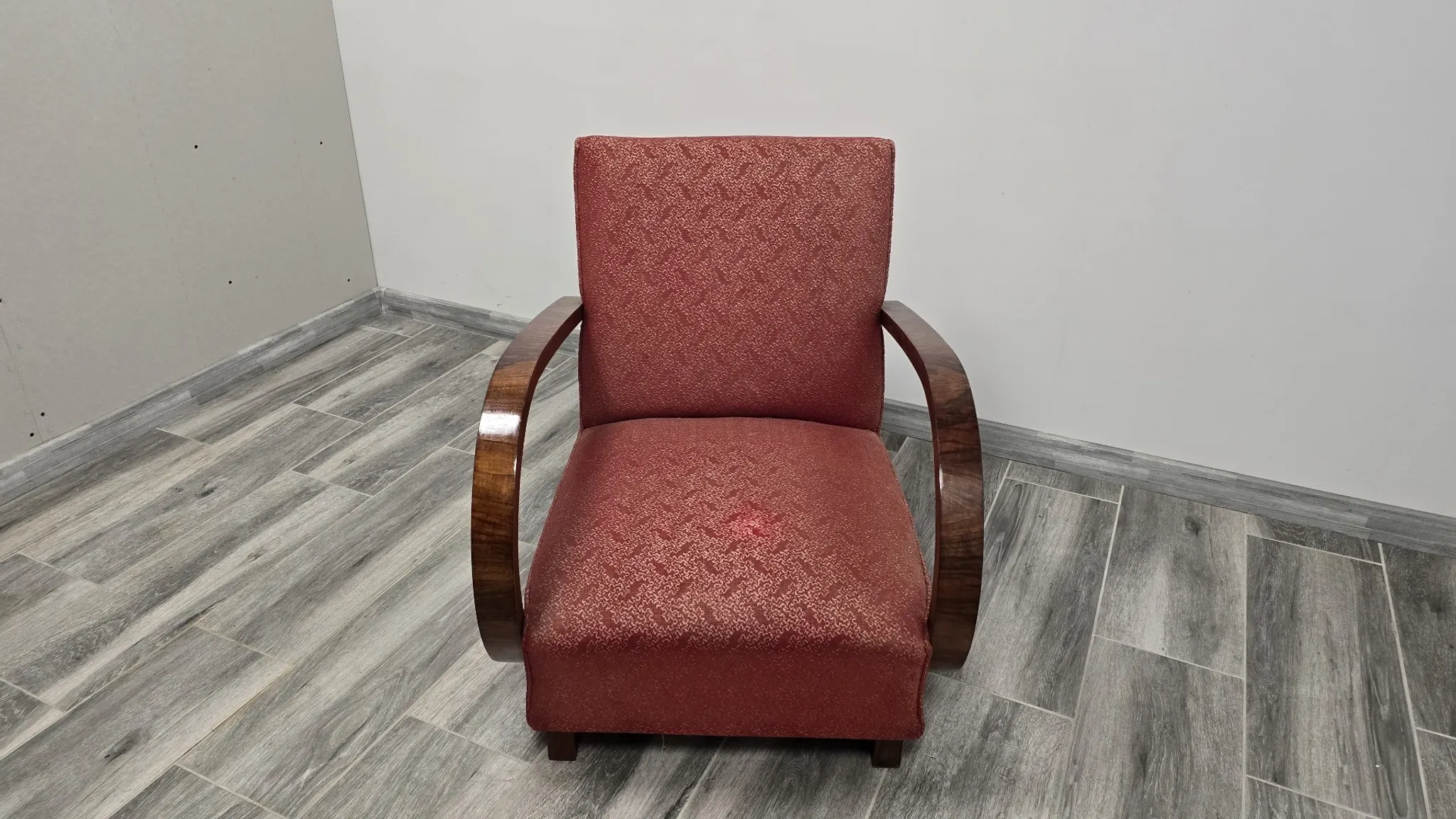 Art Deco Lounge Chair by Jindrich Halabala