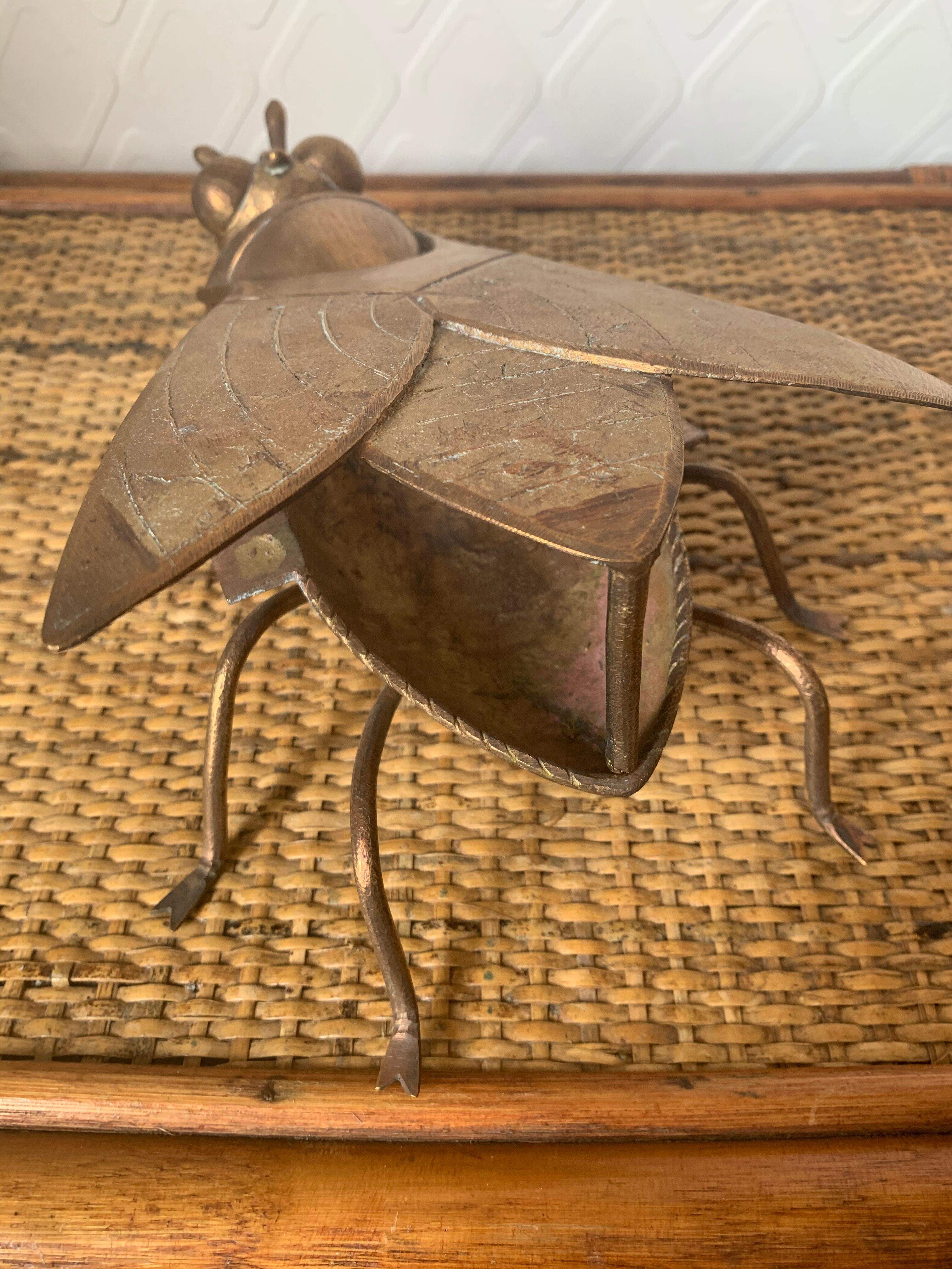 Brass fly ashtray 1970