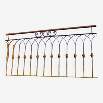 barrière de jardin, garde corps , grille en fer forgé