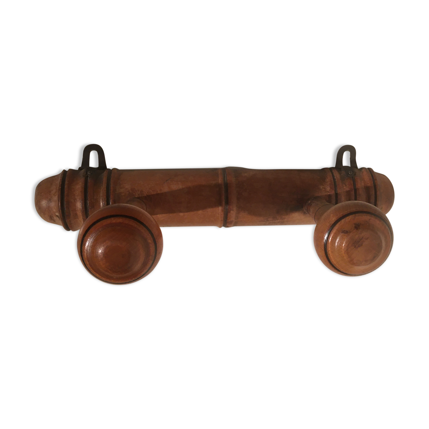 Former vintage wall hanger 2 turned wooden pads