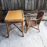 Anciens Fauteuil & Bureau Pour Enfant