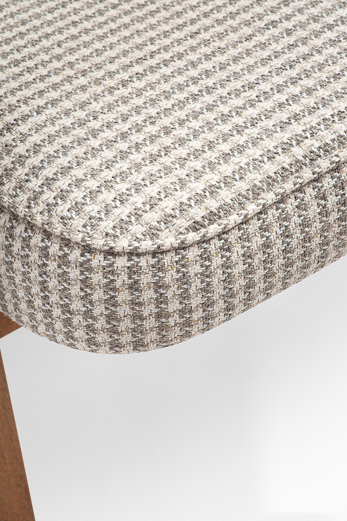 Pair of 366 armchairs