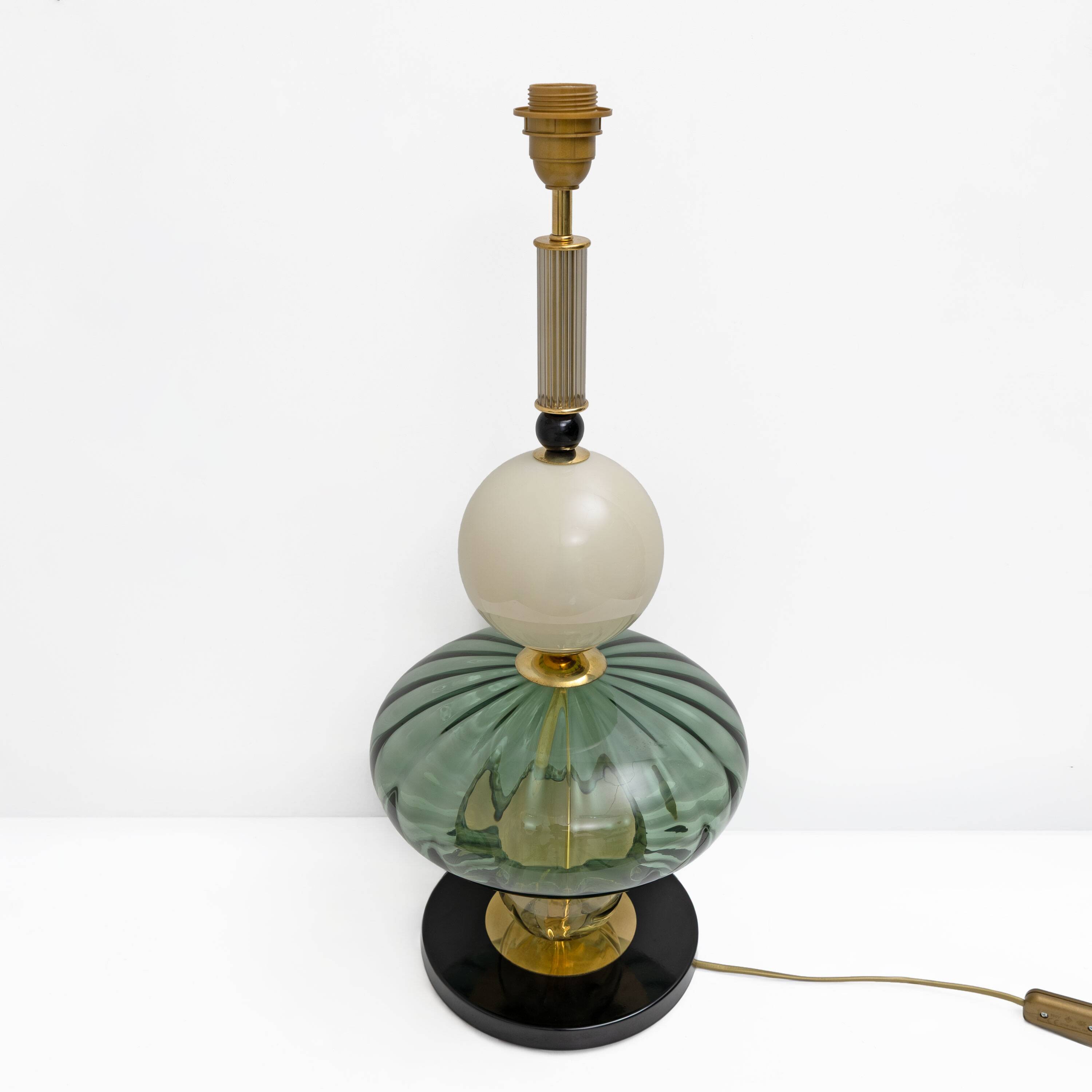 Paire de lampes de table géométriques en verre de Murano vert et blanc