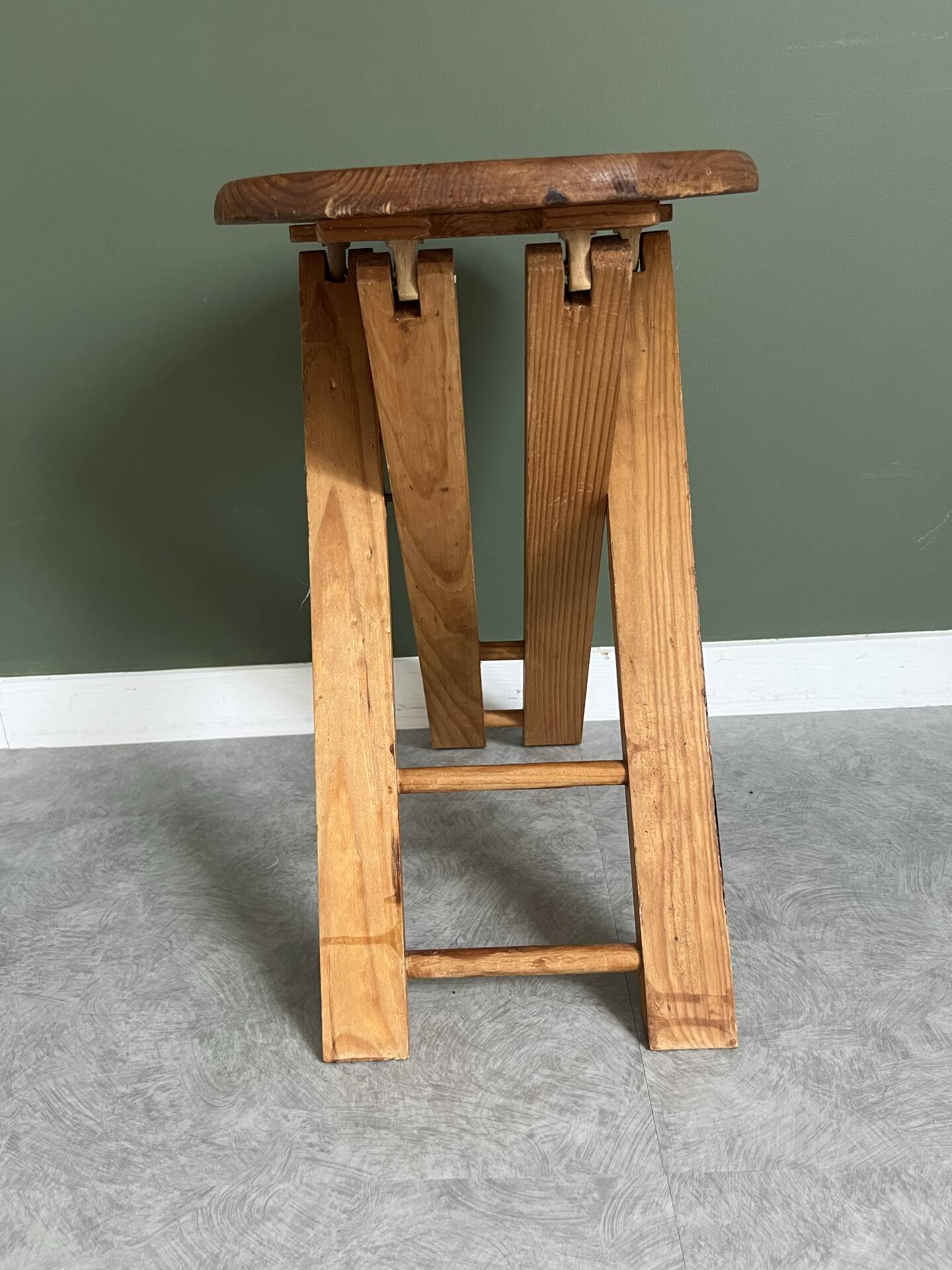 Stool Roger Tallon