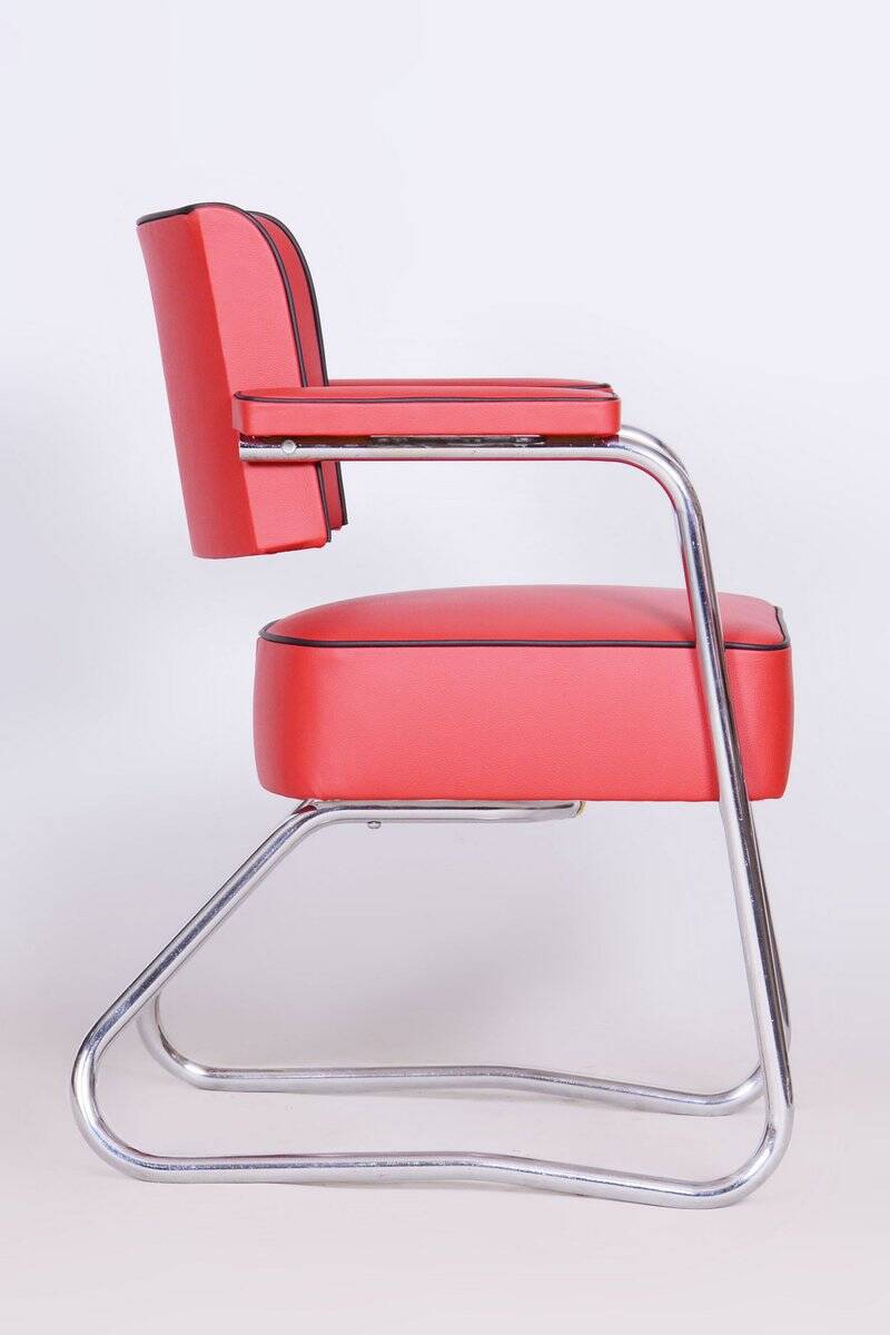 German Bauhaus Armchair in Leather attributed to G. Rohde for Mauser, 1930s