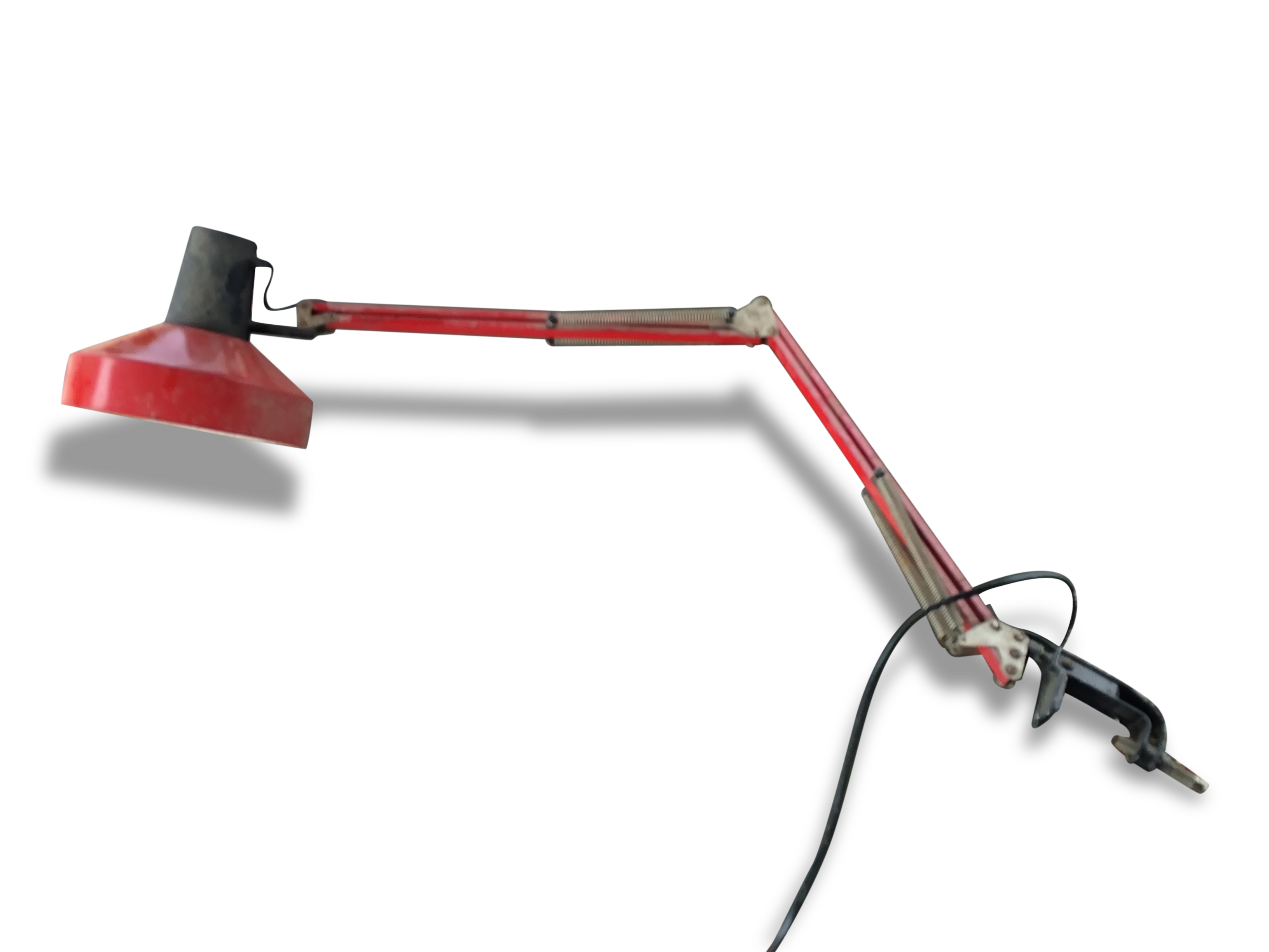 Articulated desk lamp