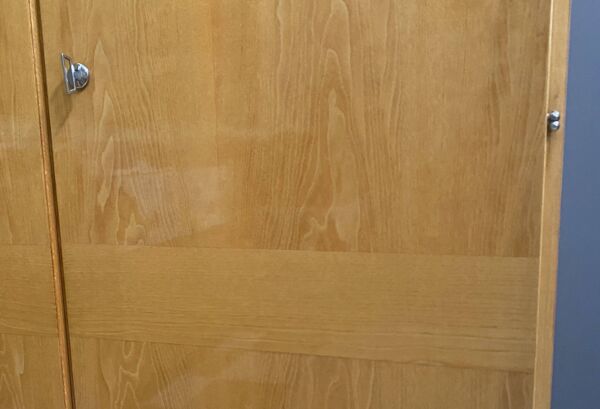 Armoire toutes étagères en bois de Frêne par František Mezulánik pour Novy Domov