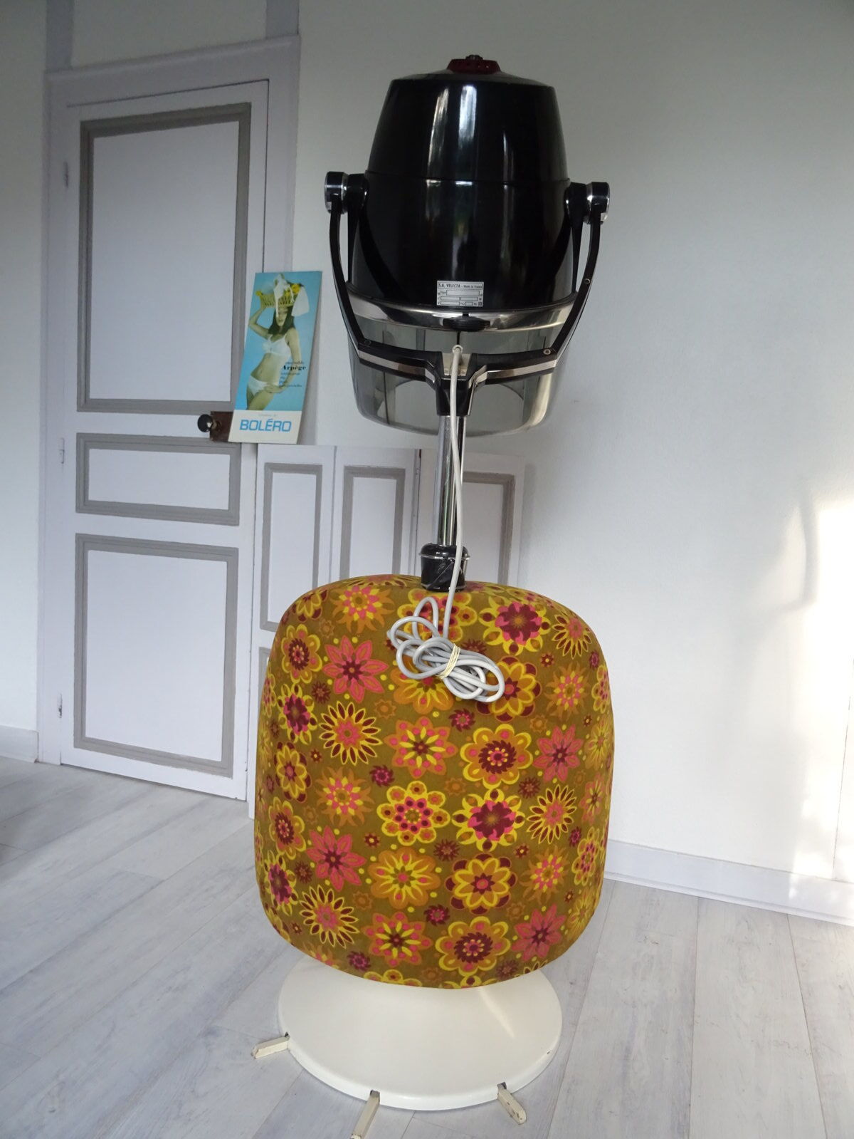 Barber's armchair 70