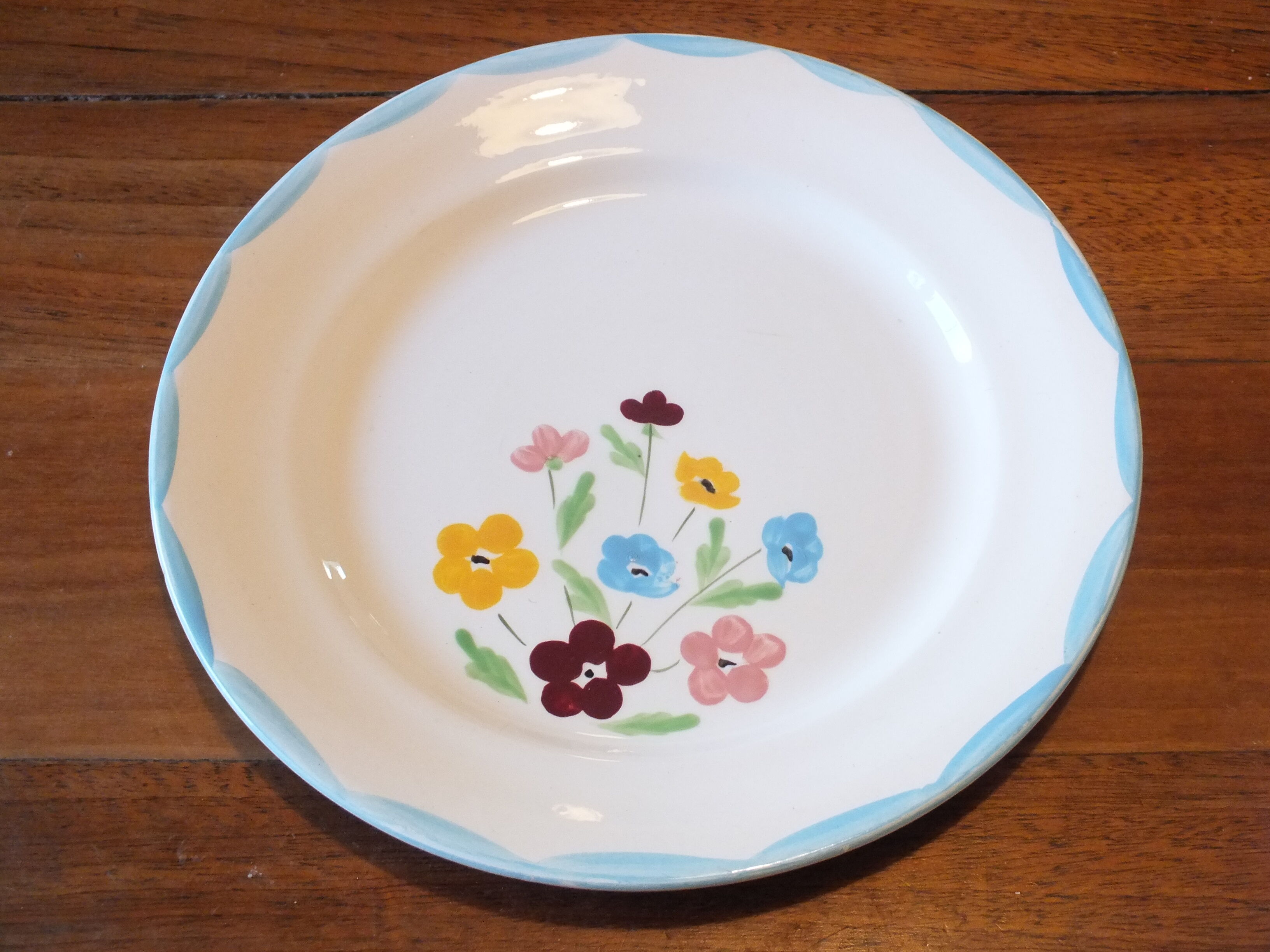 Round dish 50s Salins model Jocelyne - flowers