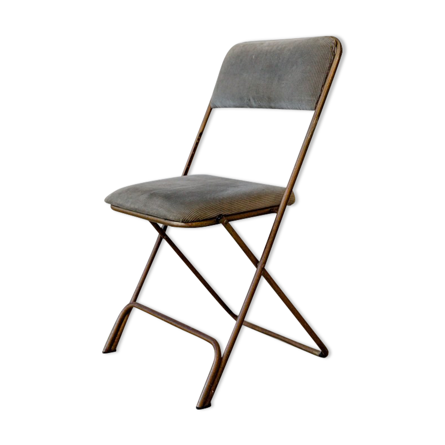 Folding velvet chair