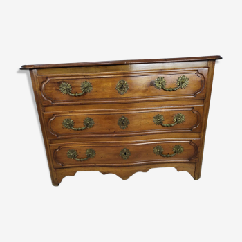 Lyonnaise walnut chest of drawers