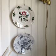 Wall plate