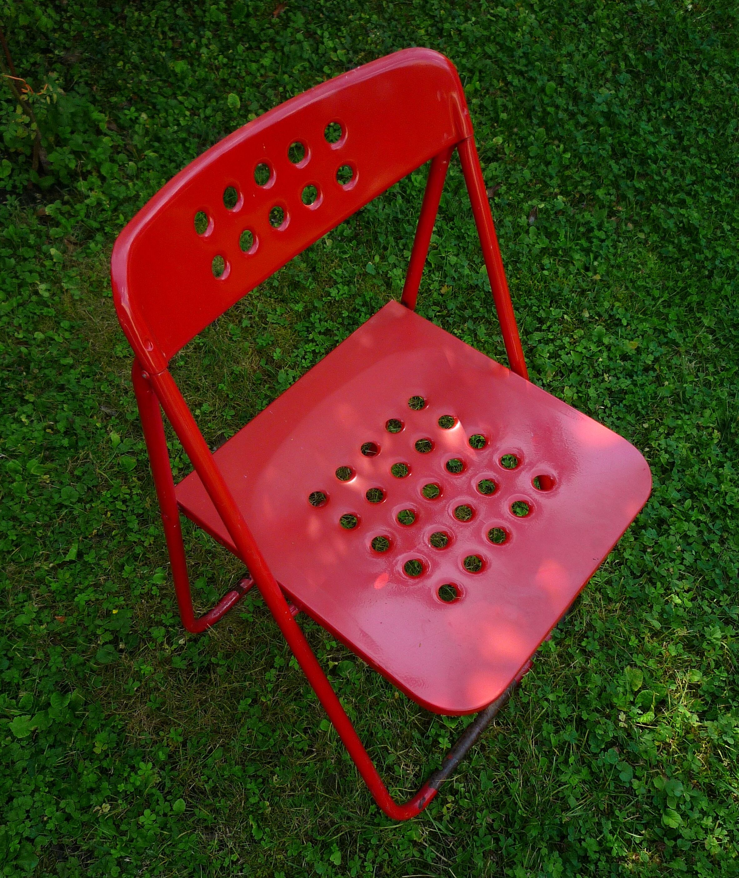 3 vintage vintage folding red metal chairs fine 70s