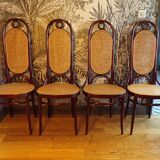 Suite 4 dining chairs Thonet 207R
