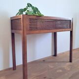 Wood and cane planter