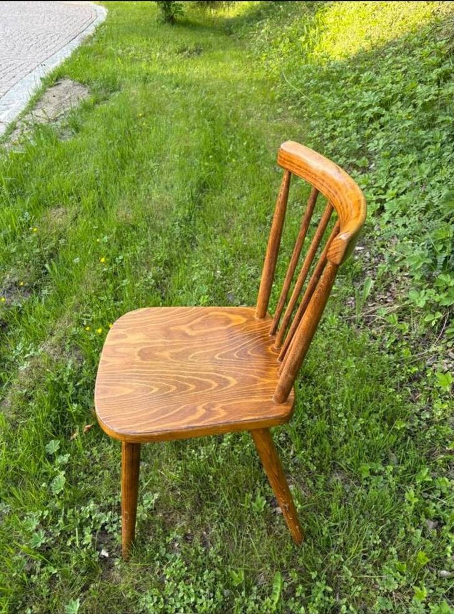 21 Scandinavian design bistro chairs