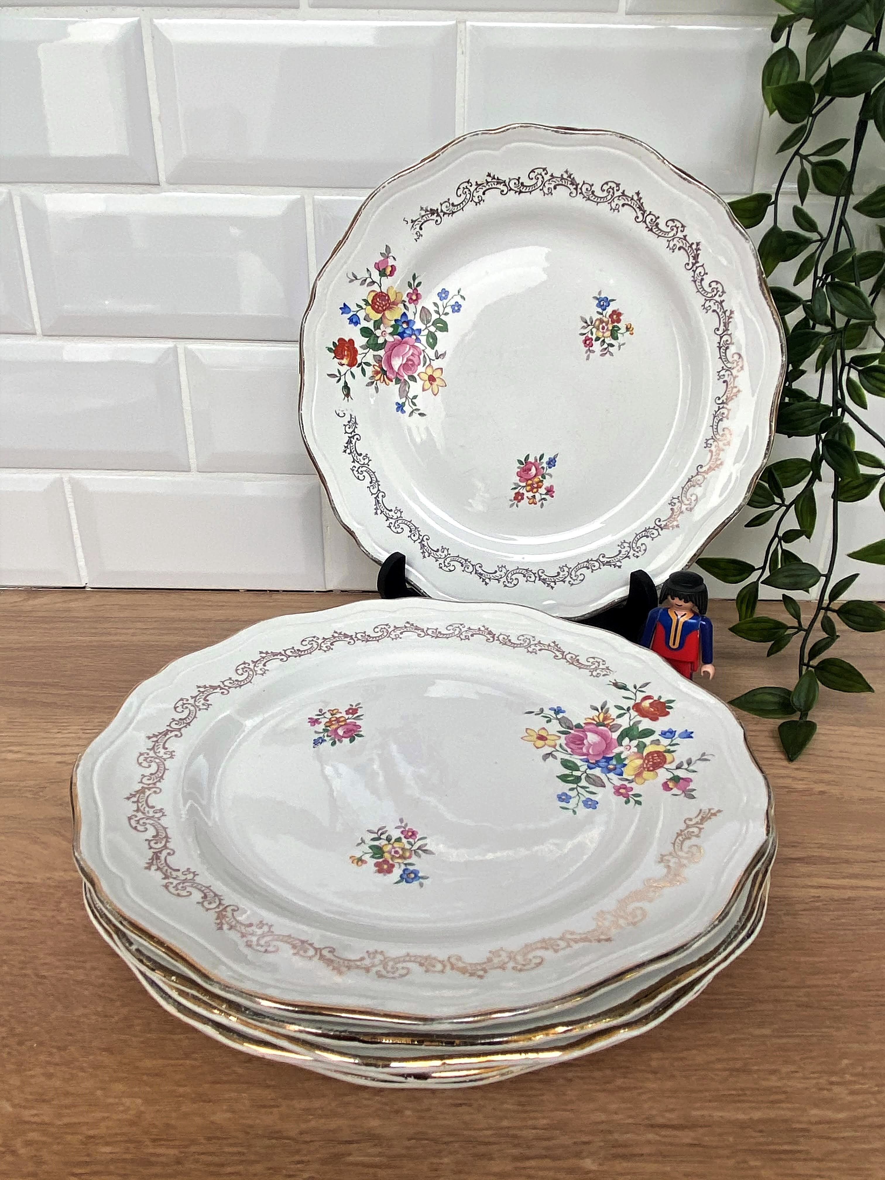 Set of 6 Flat Plates the Almond