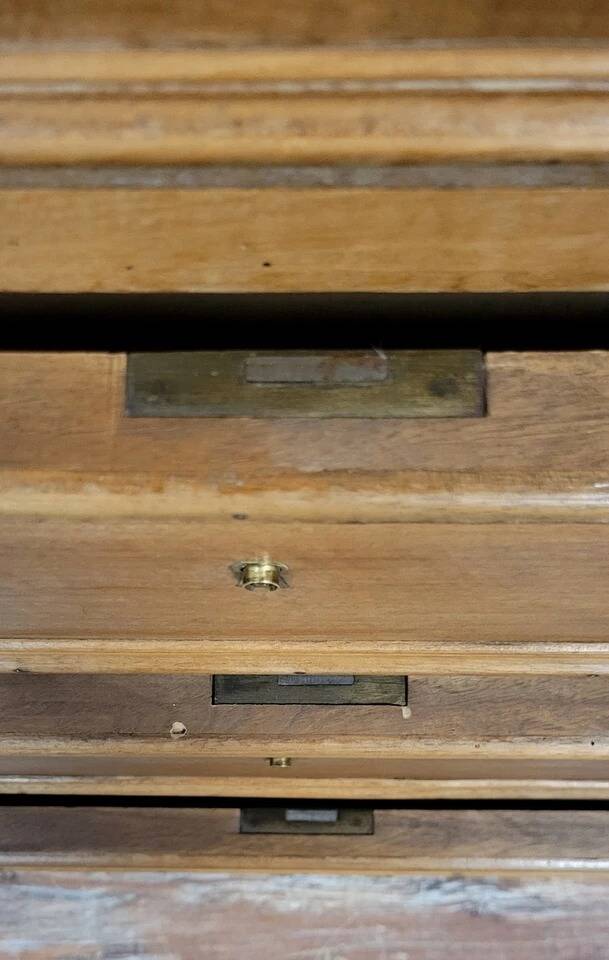 Napoleon III period secretary in a faux walnut chest of drawers