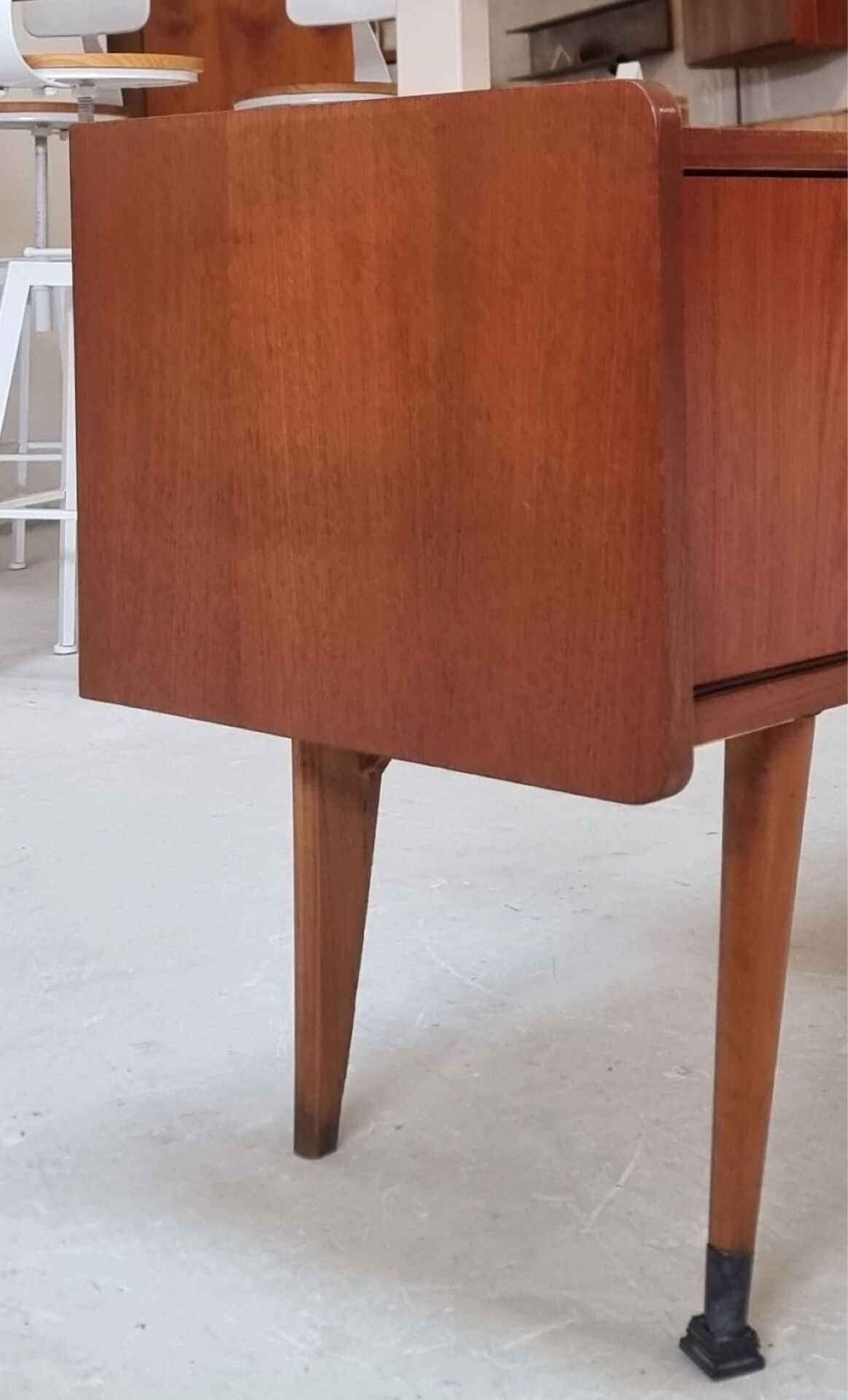 Mid-century lowboard