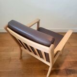 Vintage GE 256 armchair by Hans J. Wegner for Getama