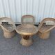 salon avec 3 fauteuils en osier