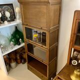Dark wood display case 4 compartments and 1 drawer