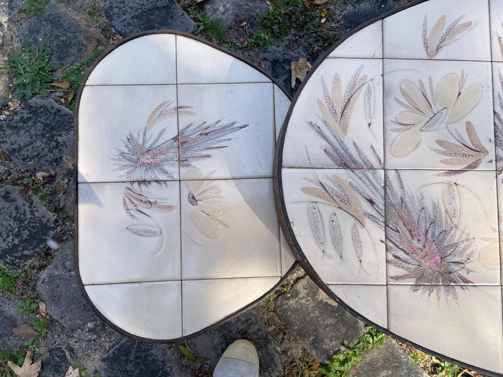 Vallauris coffee table The Wheel