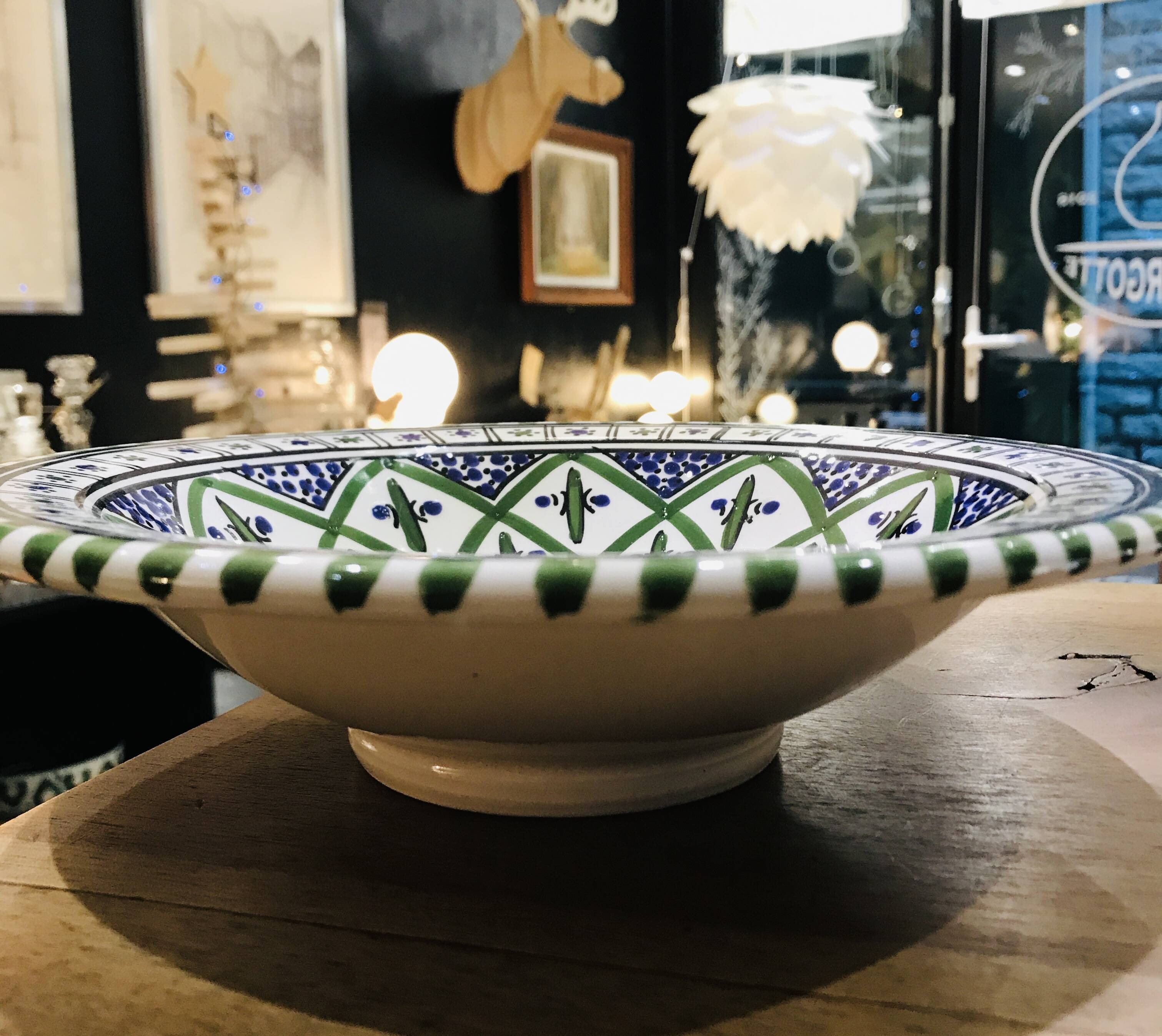 Oriental pattern cut Tunisia