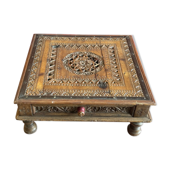 Table basse en bois de teck massif sculptée main, Inde