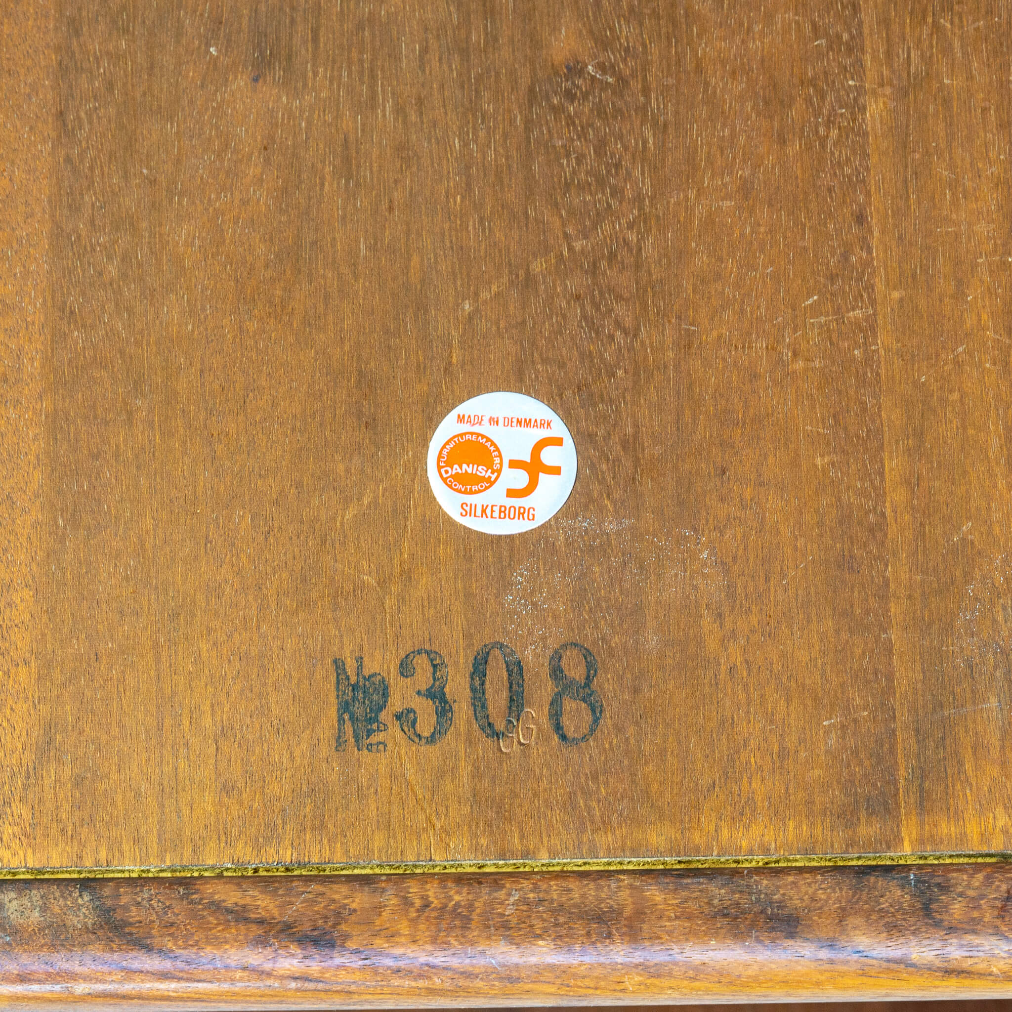 Johannes Andersen serving trolley by CFC Silkeborg