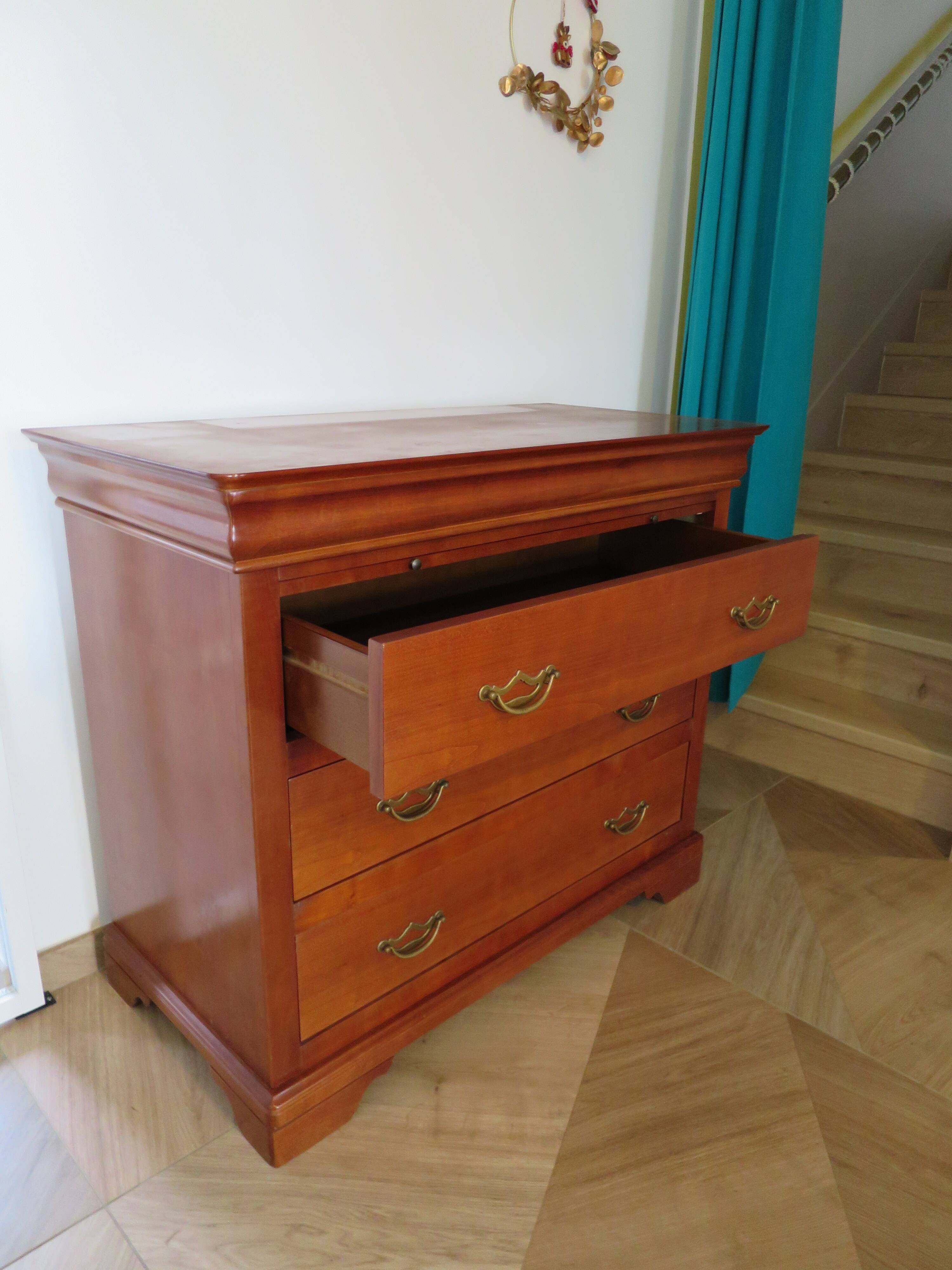 3-drawer chest of drawers with sliding shelf - Louis Philippe style - cherry color