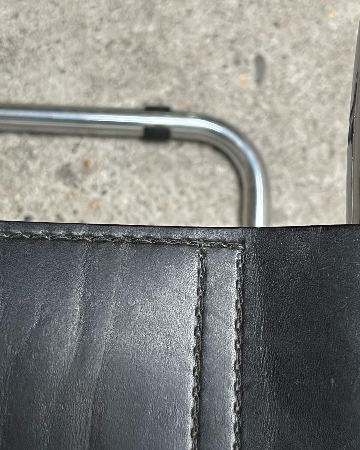 Pair of chair MR10 Mies van der rohe