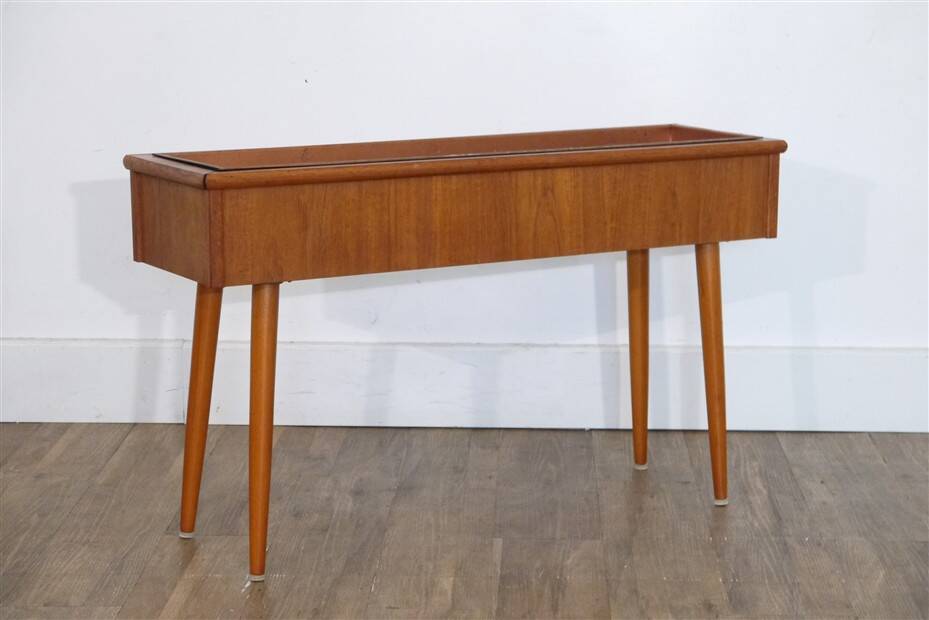 Scandinavian planter in teak and copper 1960