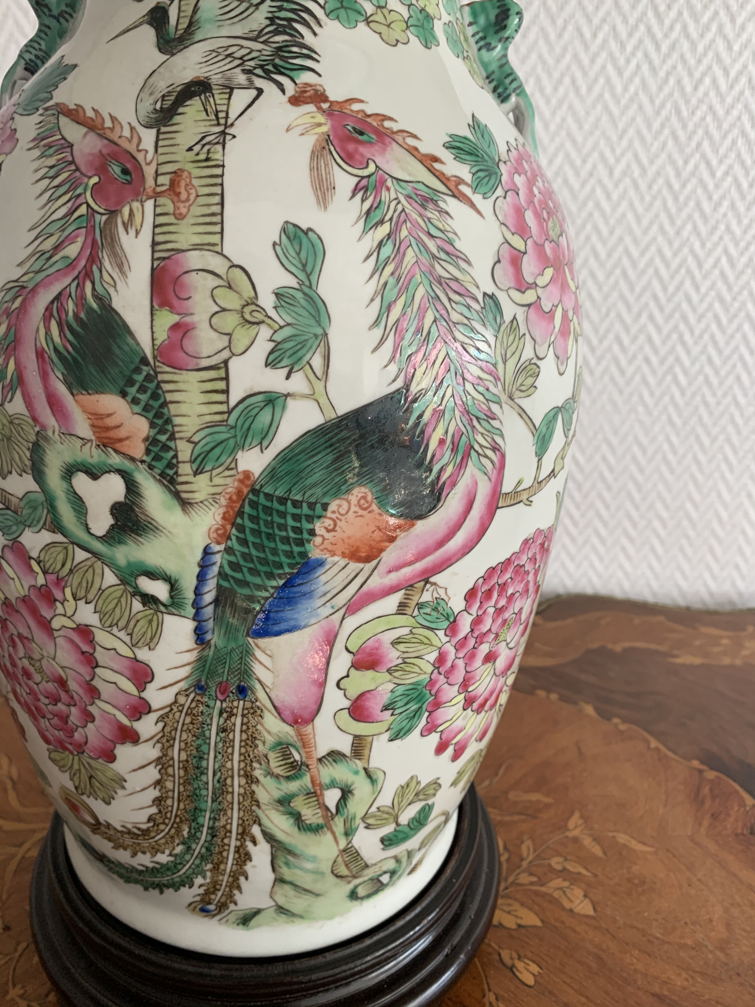 Vintage Chinese lamp