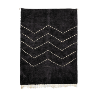 Tapis marocain moderne noir