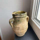 Earthen pot