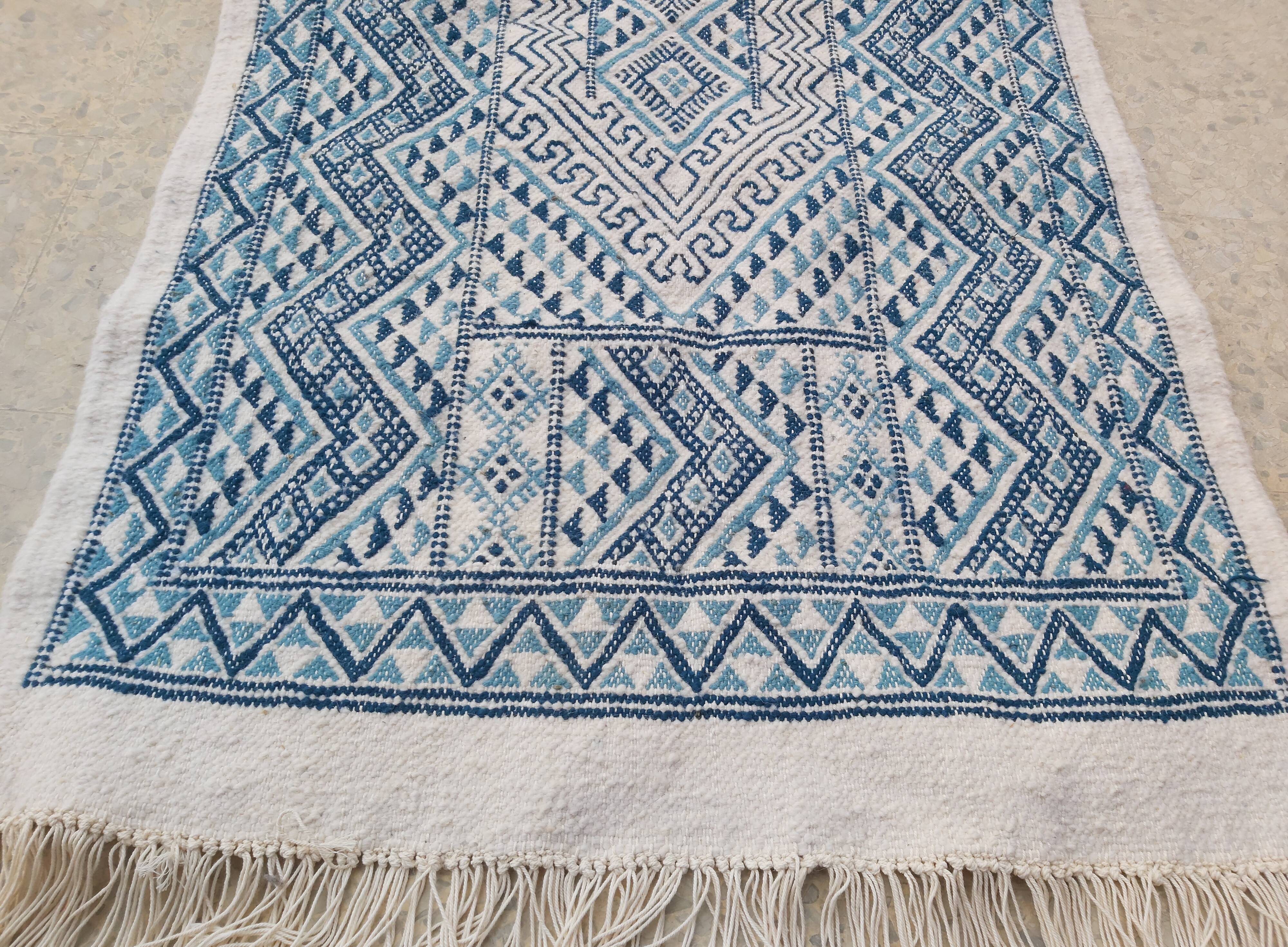 Traditional handmade white and blue margoum rug