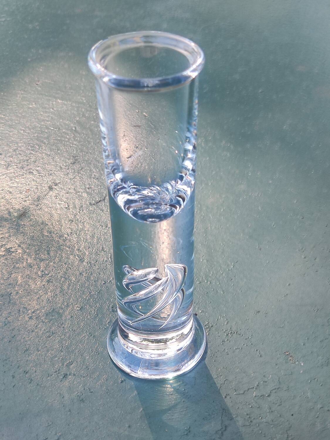 Bang olufsen crystal soliflore vase