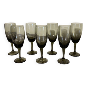 Petites flûtes en verre