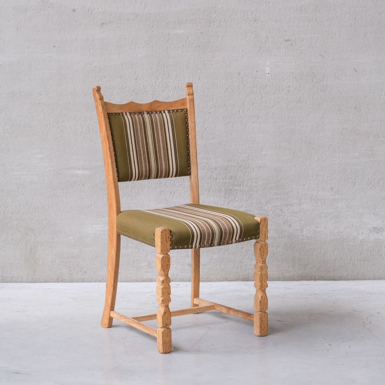 Set of six oak mid-century dining chairs