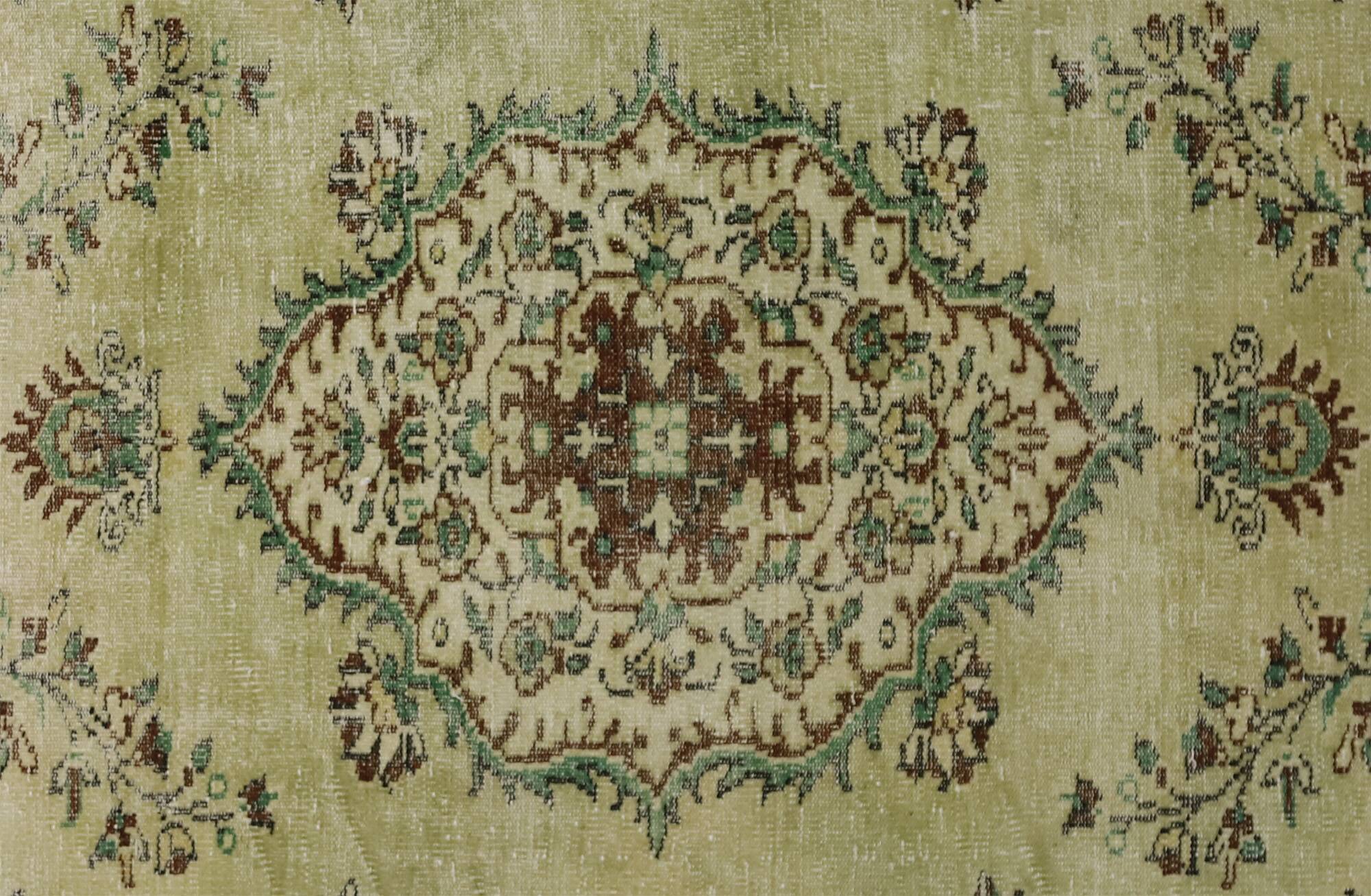 Tapis Oushak Ancien – Vert Sauge & Motifs Floraux, 179 x 281 cm