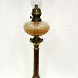 Large old oil lamp, removable from its marble column foot. 88 cm