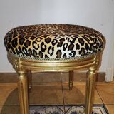Tabouret en bois doré