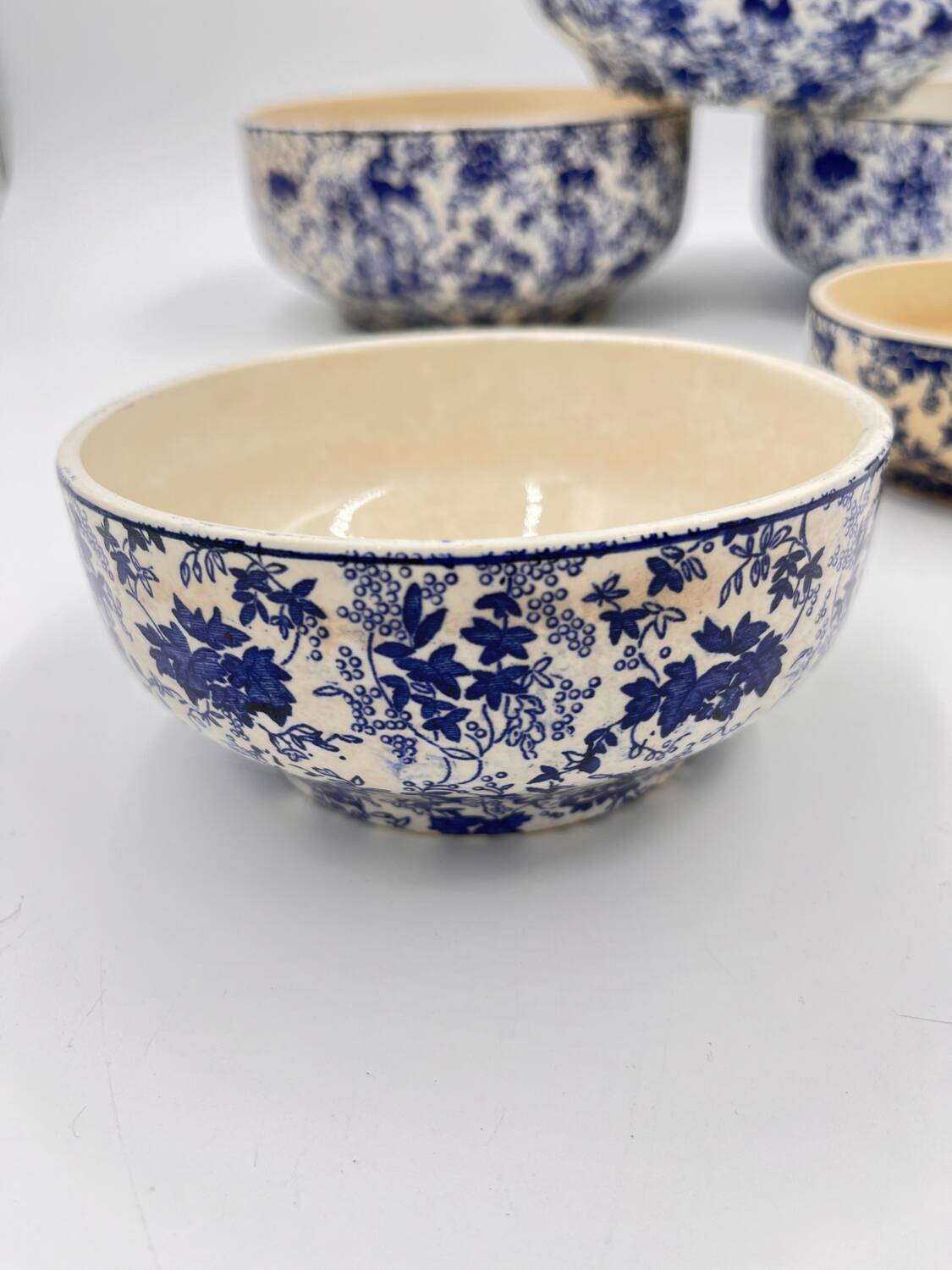 Set of 5 Nimy dishes