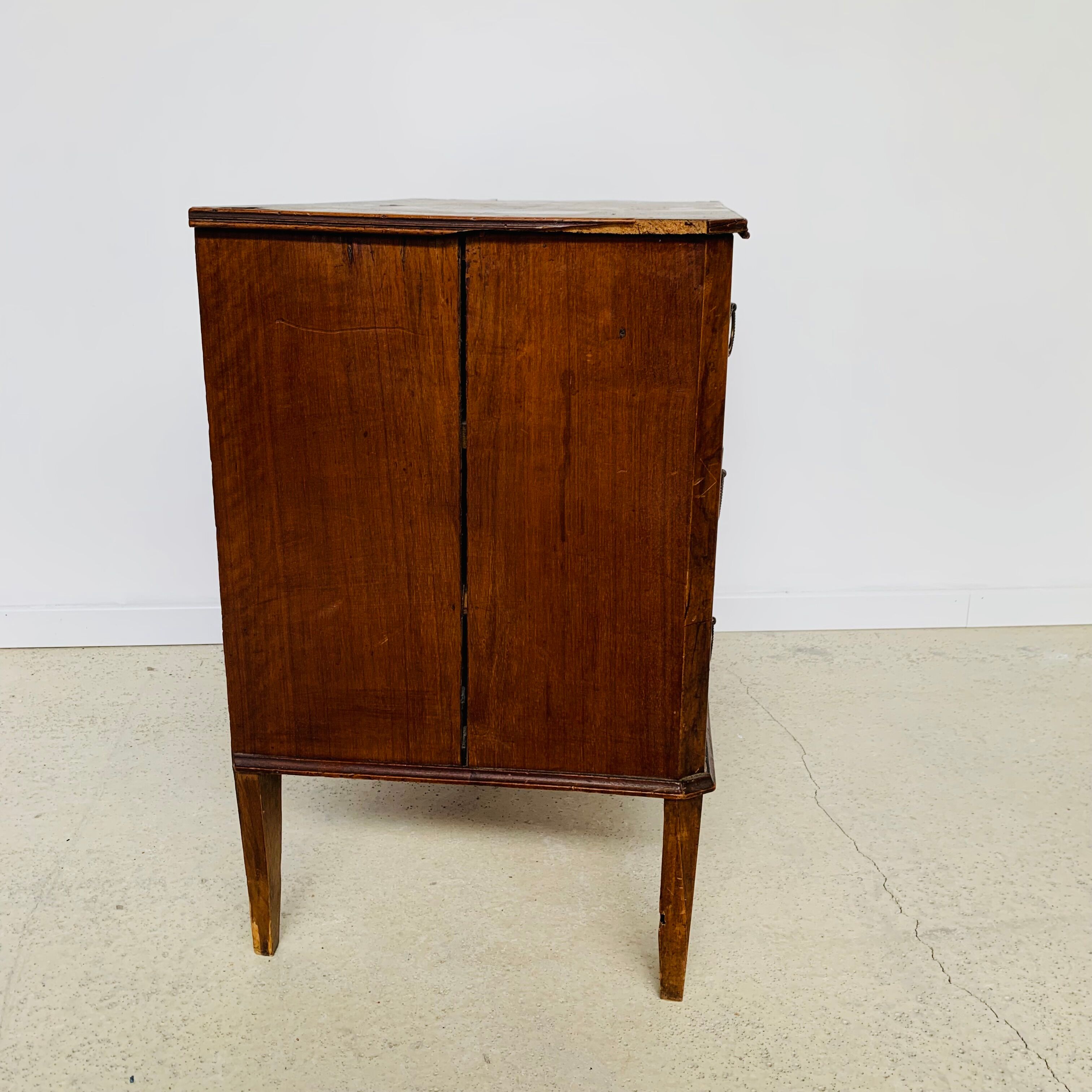 Old small inlaid chest of drawers with 3 drawers - Louis XVI probably 18th