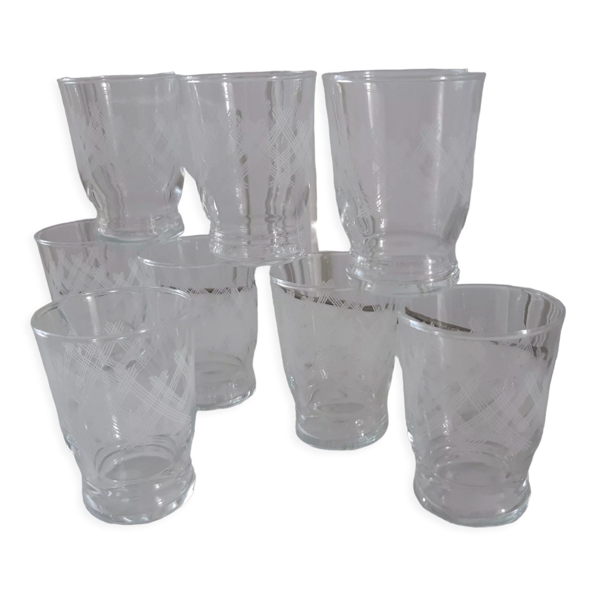 Set of 8 glasses engraved years 50-60