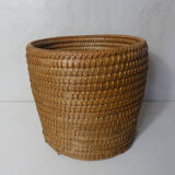 large straw basket banneton folk art