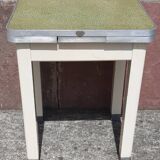 Extendable kitchen table (1950s)